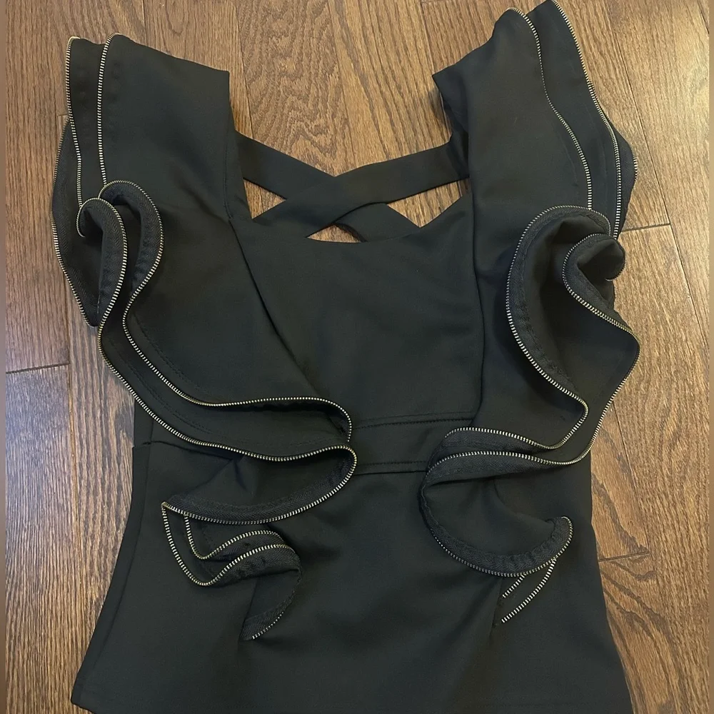 Black Ruffle Zipper Top - Picture 2 of 4